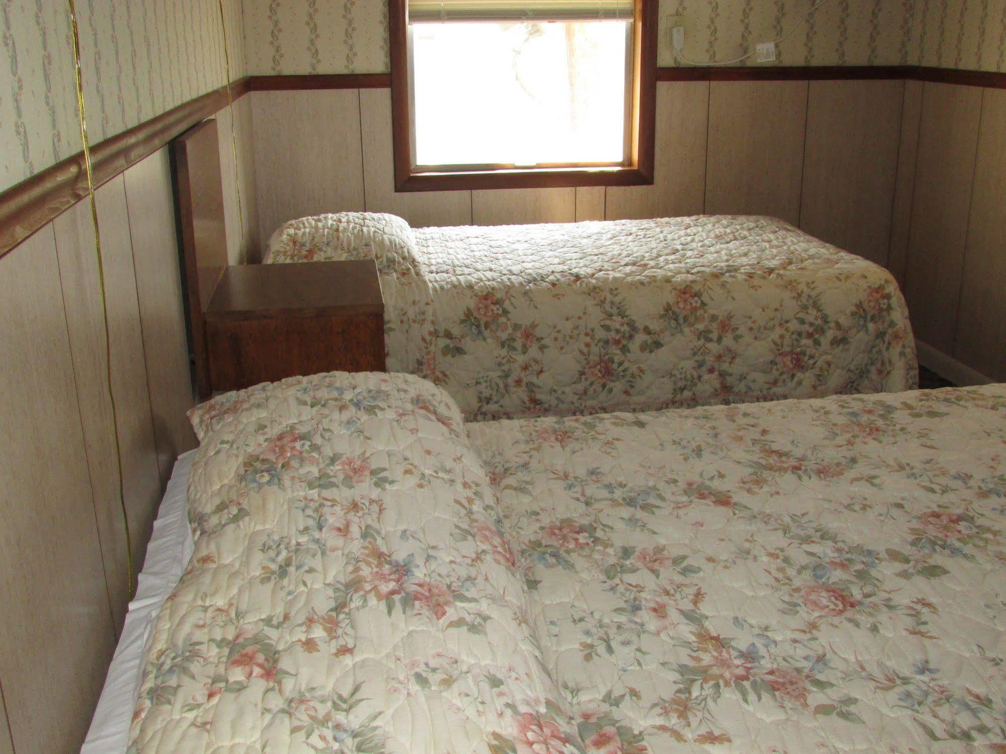 The Cottage Resort Indian Point Экстерьер фото