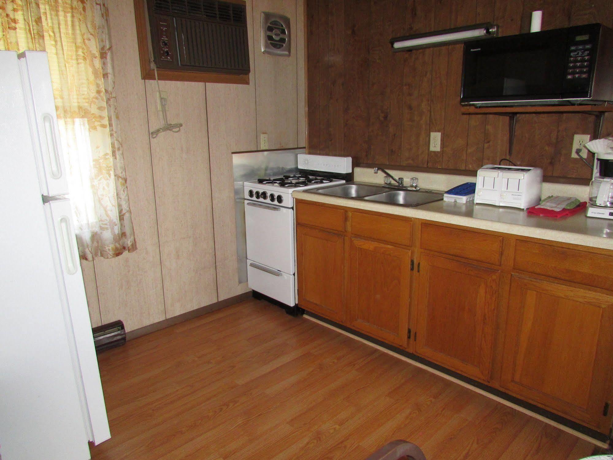 The Cottage Resort Indian Point Экстерьер фото